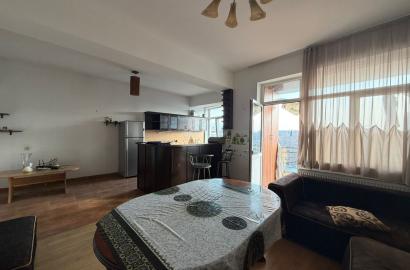 იყიდება ახალი გარემონტებული 3 ოთახიანი ბინა